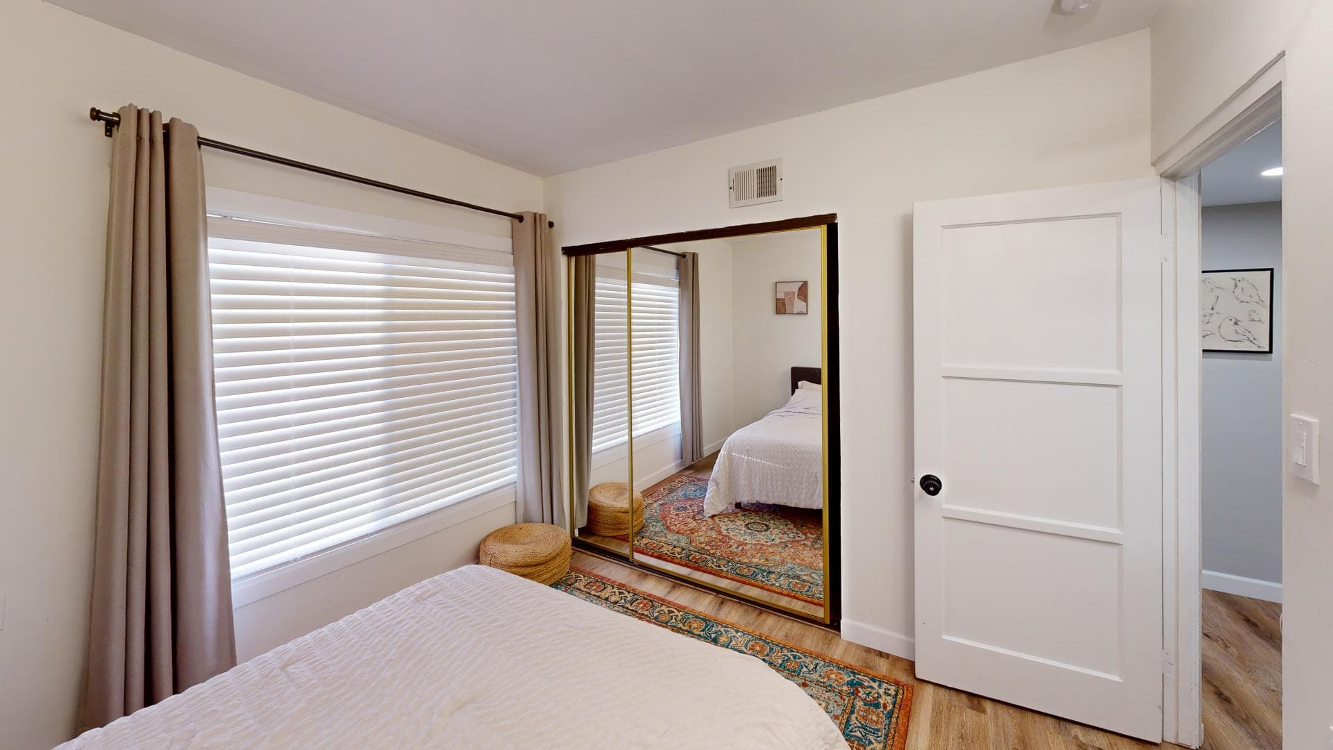 Guest bedroom